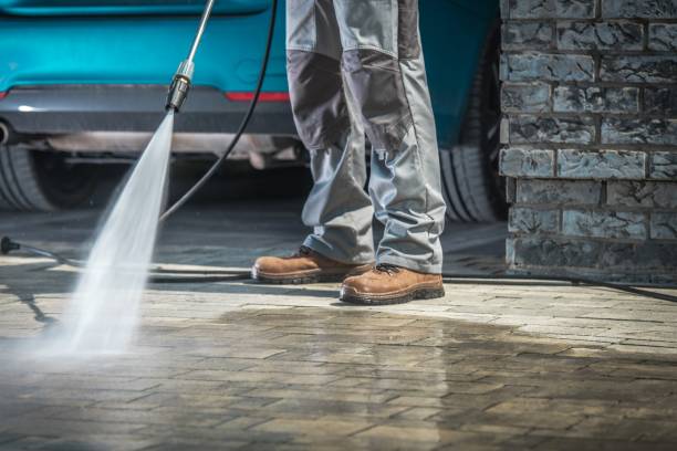 Best Restaurant Pressure Washing  in Lakeland North, WA